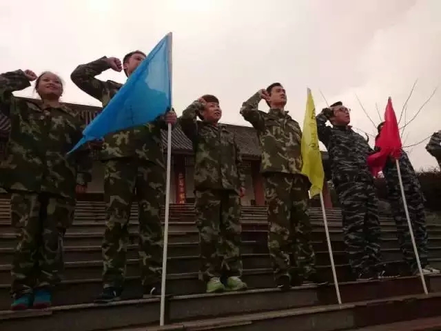 齊心奮進，夢想起航，遠景裝飾2015啟動大會-全員會師