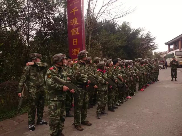 齊心奮進，夢想起航，遠景裝飾2015啟動大會-全員會師