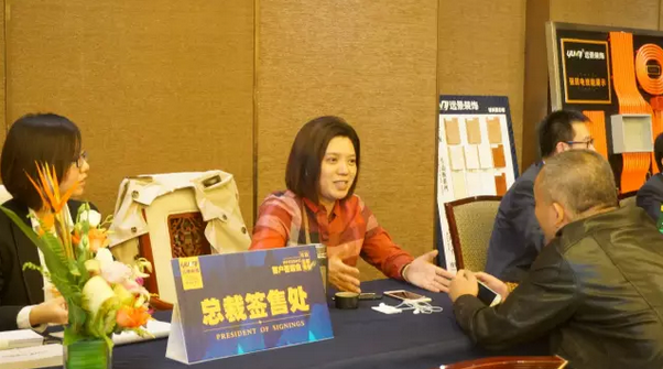 總裁簽售引爆搶購熱潮，11.15客戶答謝會榮耀謝幕！